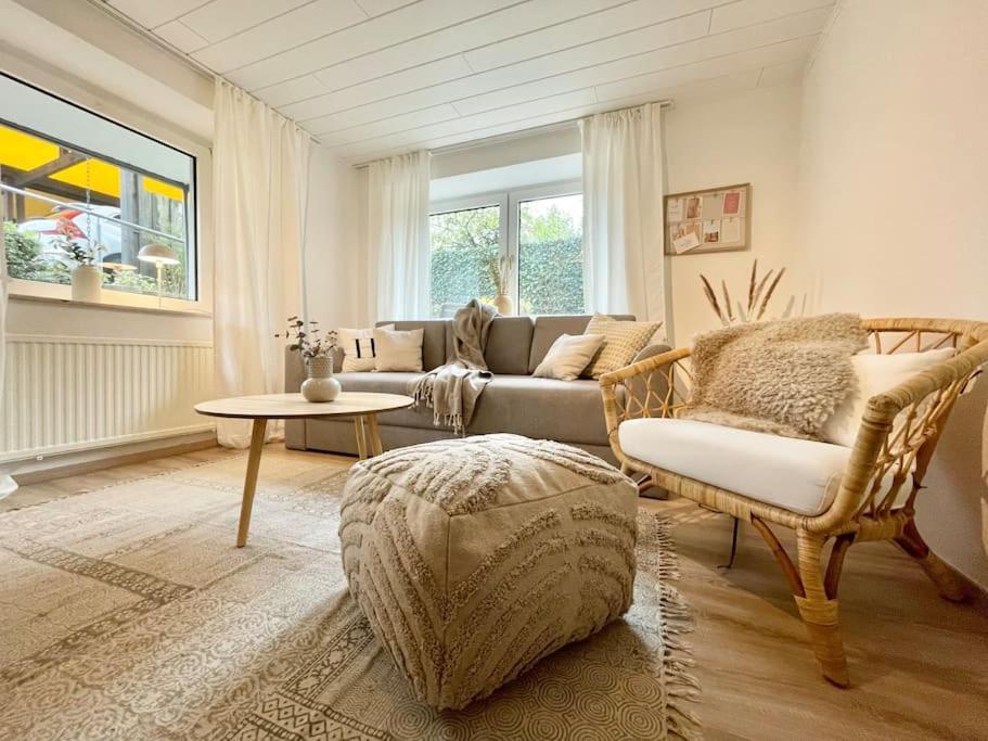 Stadt-Oase - Kostenlos Parken, Ruhig, Kliniken, Gop, Bali-Therme, Boxspringbett Bad Oeynhausen Eksteriør billede